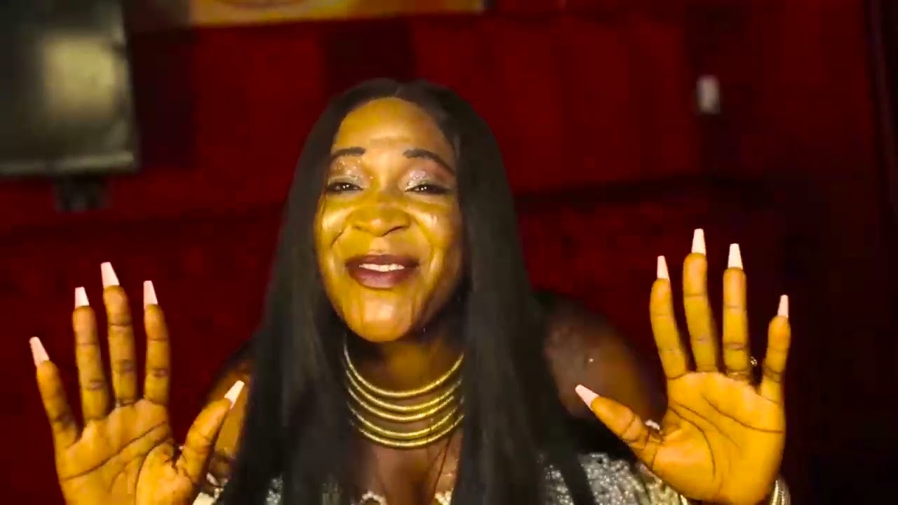 MERCY DEGREEN ROBINSON  FT PEDRO JUNIOR ROBINSON / 