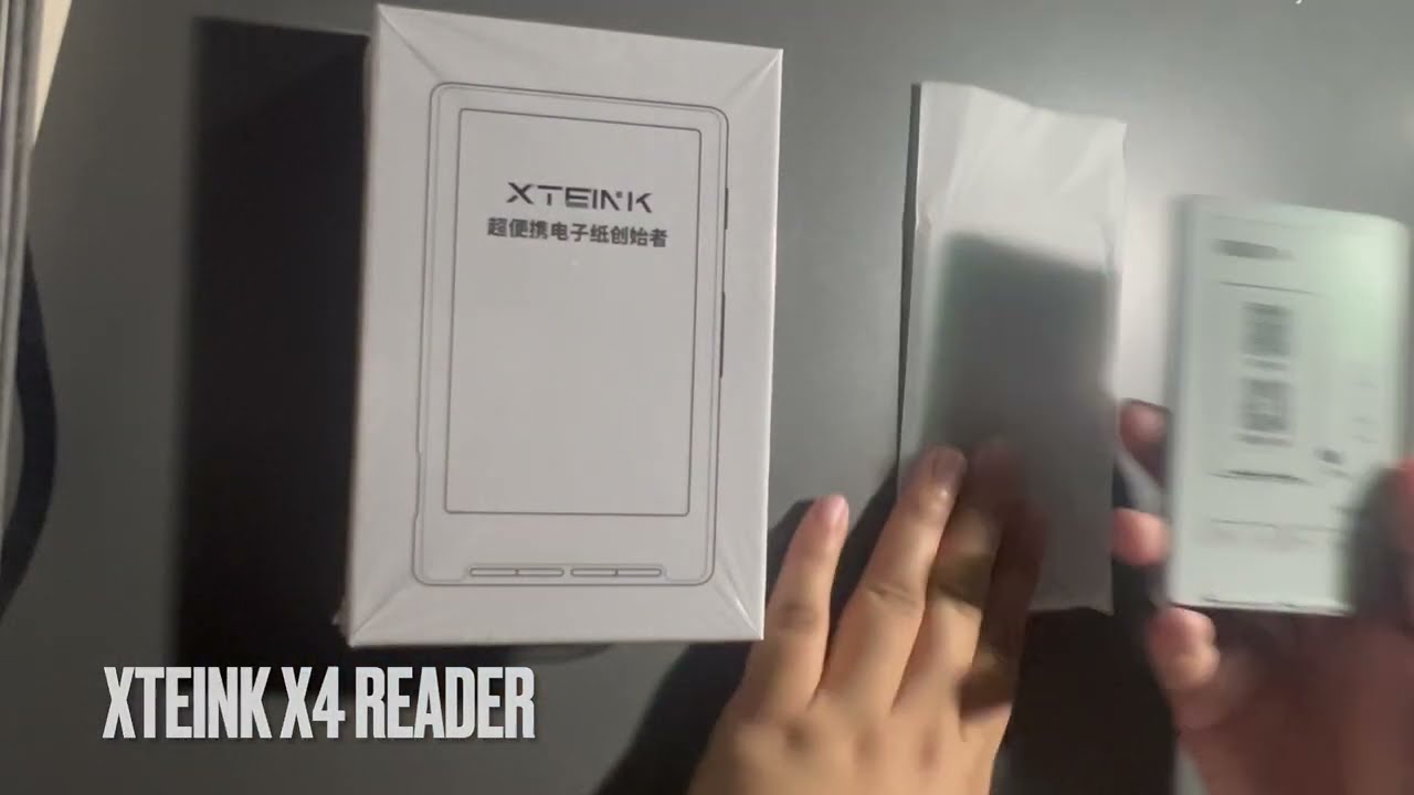 Xteink x4 Unboxing + How to change to English + Installing Screen Protector