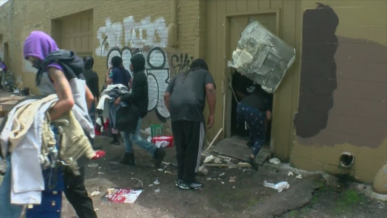 St. Paul Neighborhoods Sees Looting