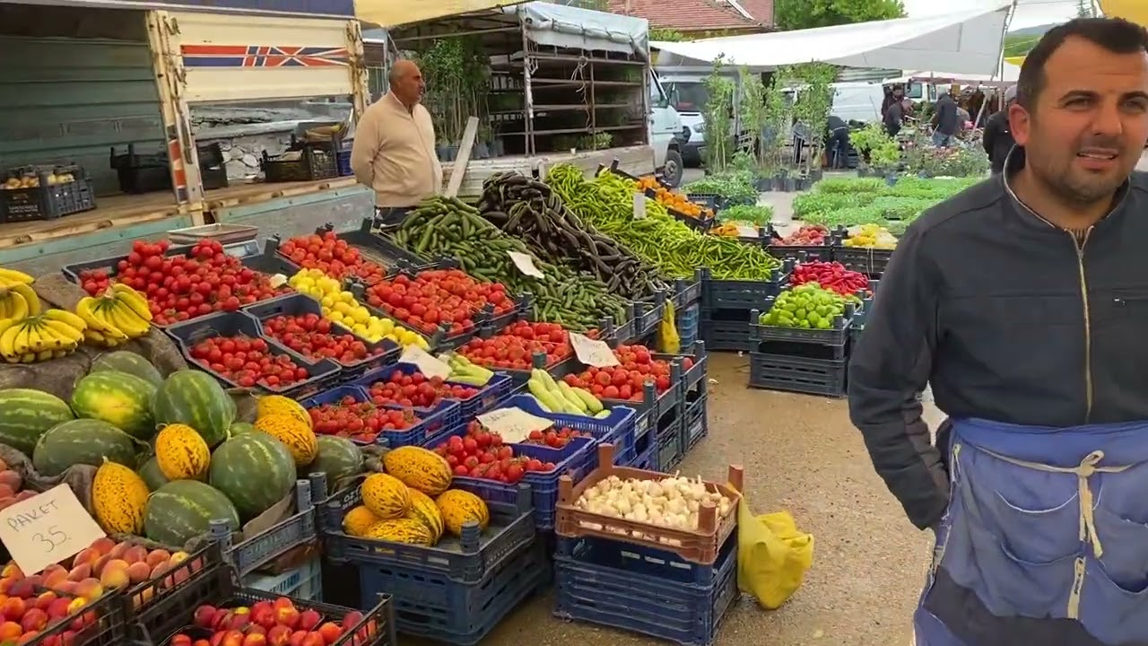 Salı pazarında Kara oğlan .!!! #ÇAYIRALAN