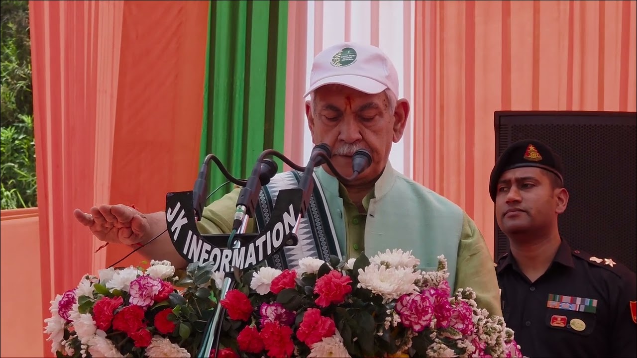 In Ramban,Lieutenant Governor J&K,Manoj Sinha flagged off rally to launch 100 day Nasha Mukt Abhiyan