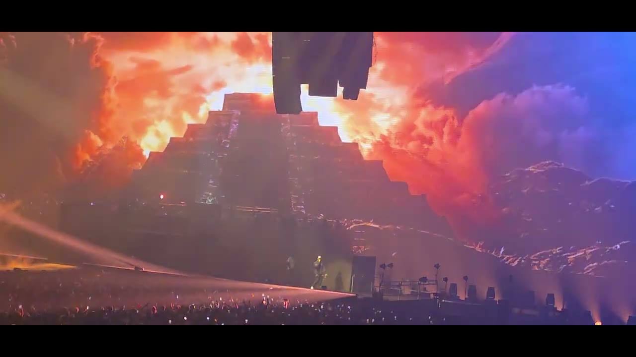 Mona lisa - Booba - Nemesis - Paris La Défense U Arena - 10/10/25