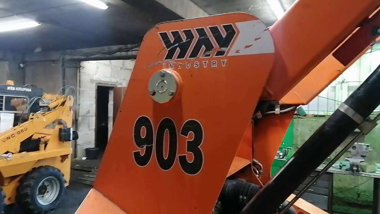 Locust 903 ремонт гидравлики.