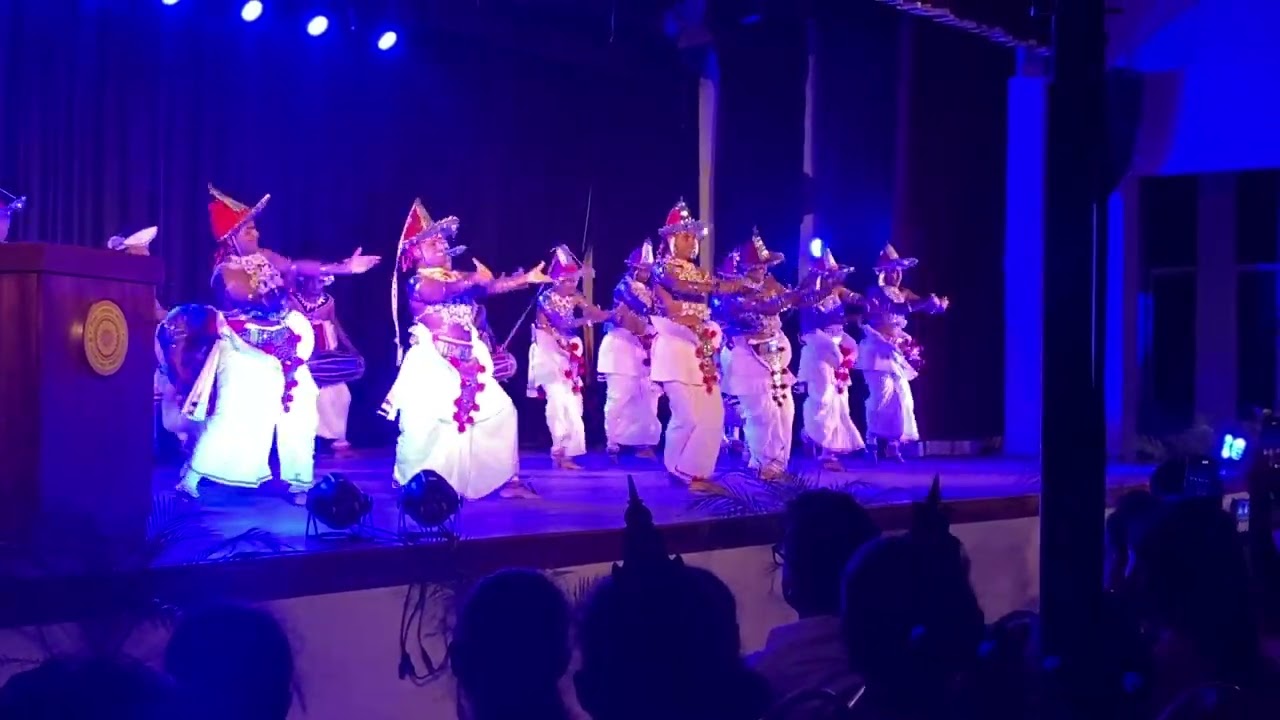 Japura Dance 😍 #Gahaka wannama #dance 