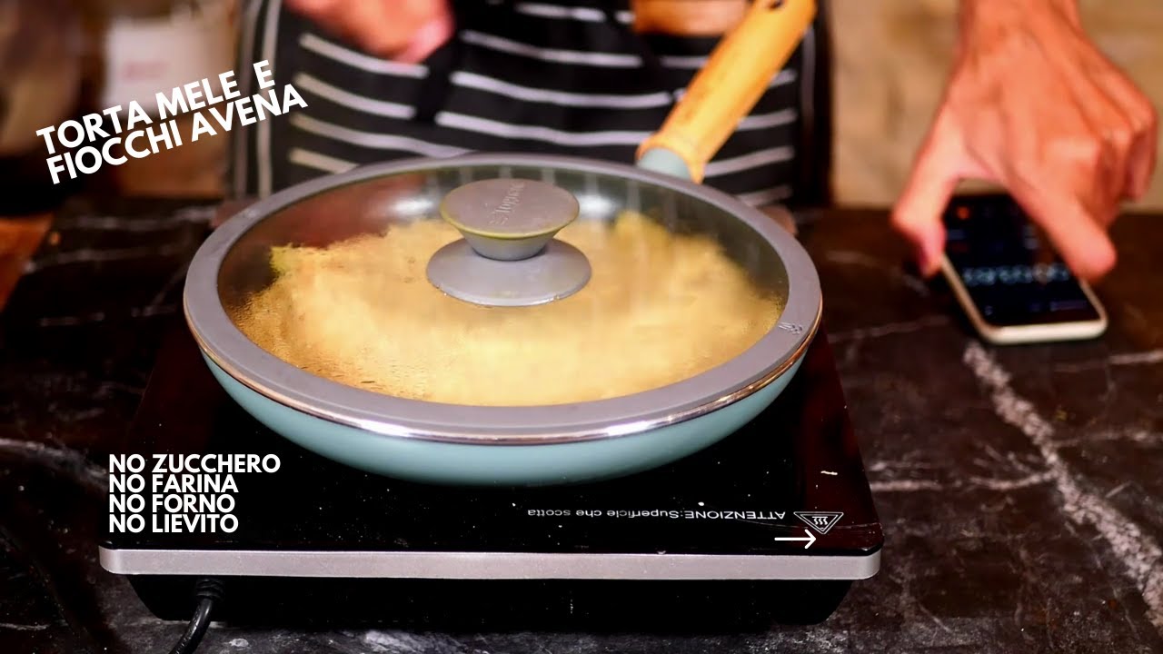 Torta di mele in pentola con fiocchi d'avena (NO FARINA, ZUCCHERO, LIEVITO) : pronta  in 20 minuti!