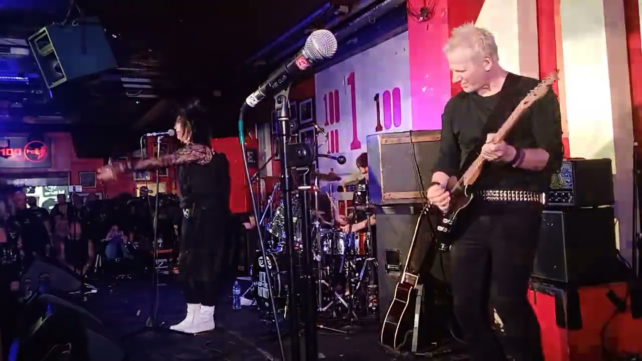 Lizzie and the Banshees - Nightshift. 100 Club, London, 1st December 2024.