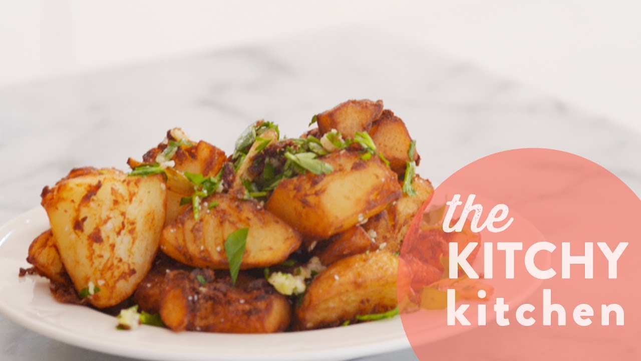 How to Make Breakfast Potatoes // Living Deliciously