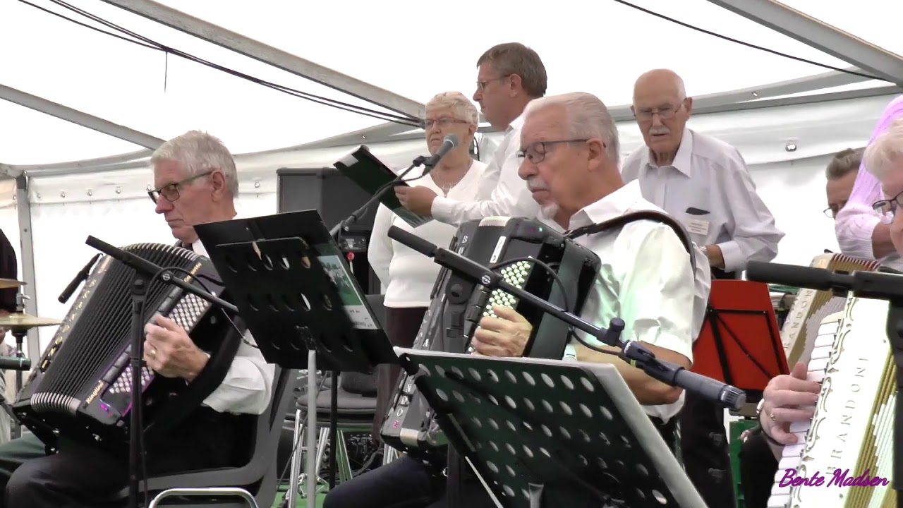 Vestfyns Folkemusiklaug til Åbyskov Harmonikatræf