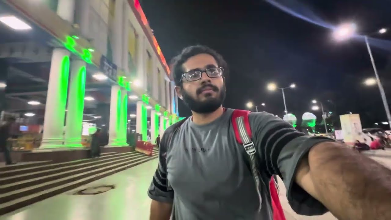 New Delhi Railway Station Retiring Rooms Tour AC Dormitory Rooms