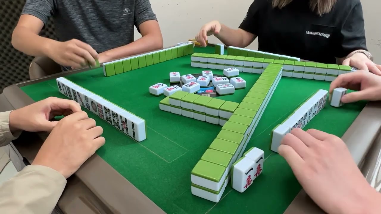 Mahjong251.廣東牌十番512有花有JP四回之一：全新組合網友戰。 Victor Alex Sindy KK