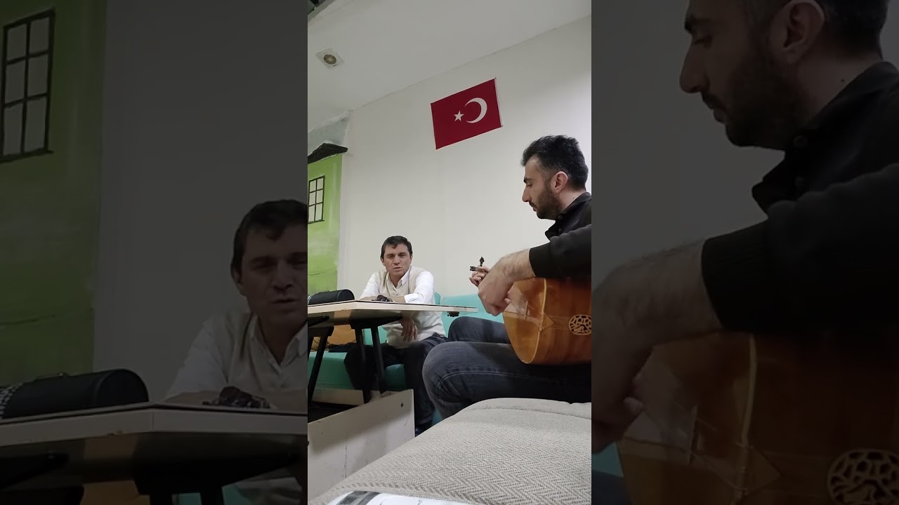 Karşıda  Görünen Yayla Deneme #solfej #baglama #saz #muzik #türkü #reklam #istanbul #huzur #keyif 