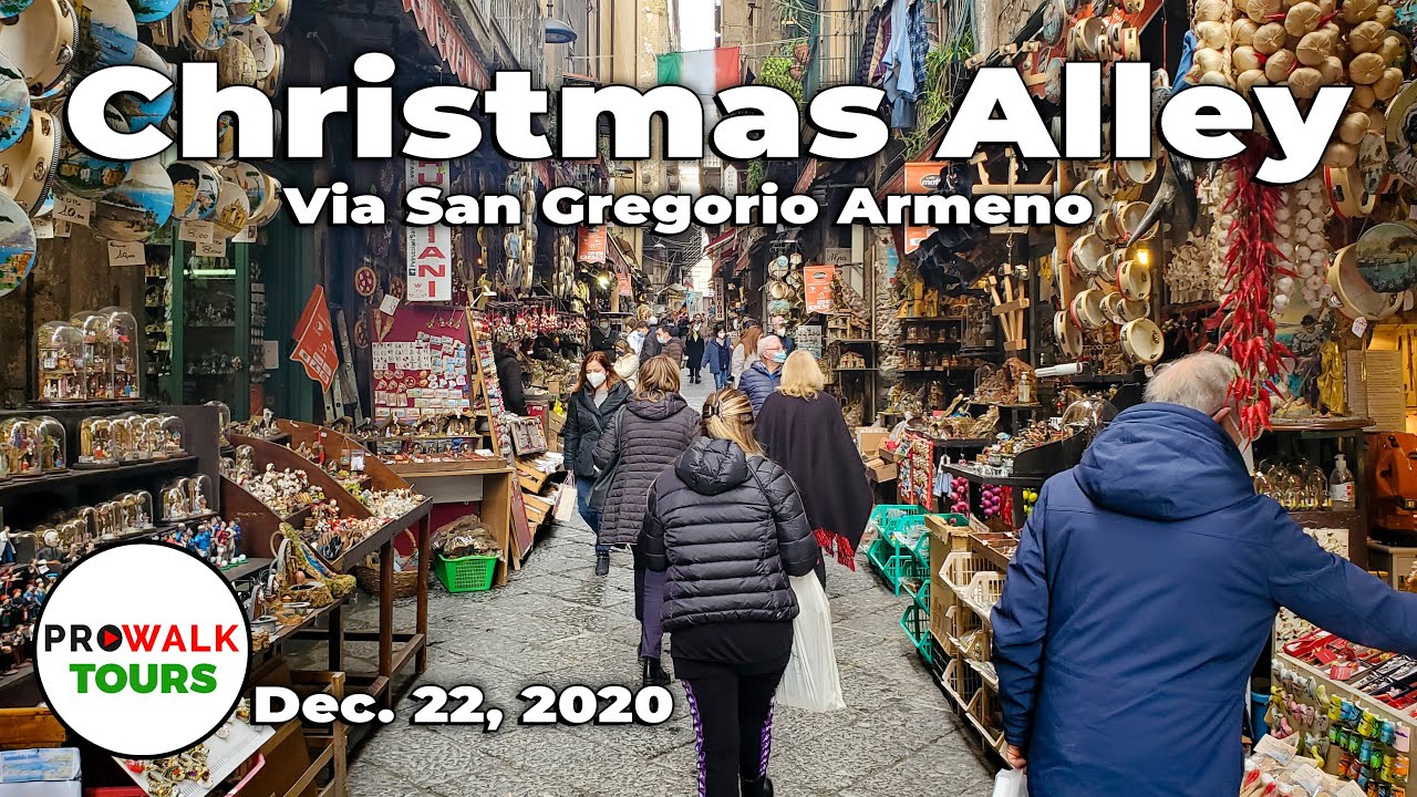 Naples Christmas Alley & Historic Center Walk