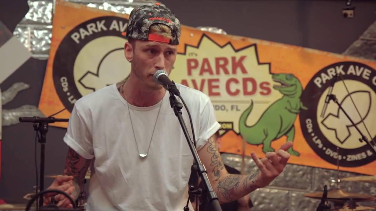 Machine Gun Kelly   Blue Skies  Live At Park Ave Cd's Uz8Tira6hlE