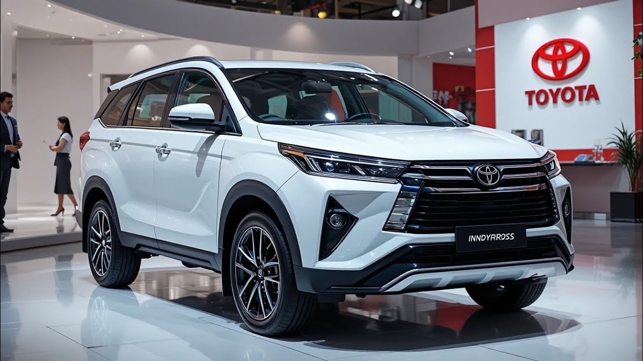 Обзор Toyota Innova Hycross 2026 года | Гибридный роскошный семейный автомобиль, который меняет всё!