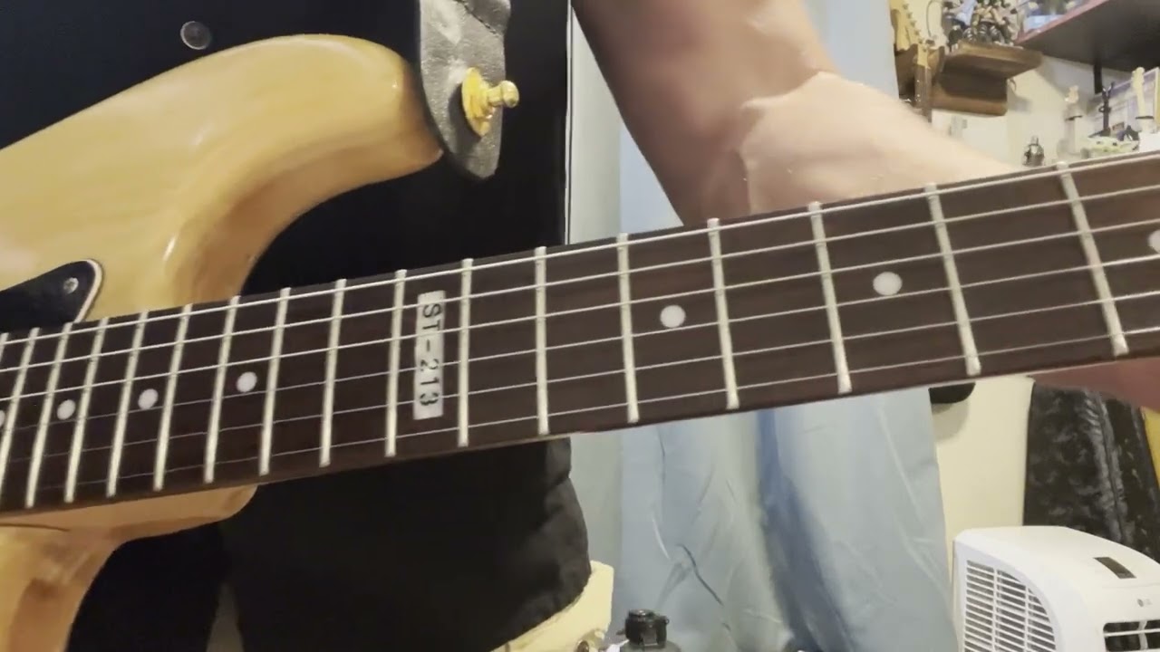 ESP LTD ST 213 Guitar Review - Better than a Fender?
