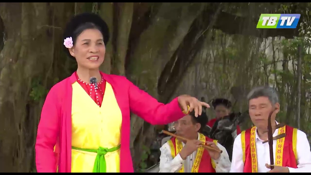 Mừng xuân có Đảng quang vinh - Biểu diễn: Hải Mến