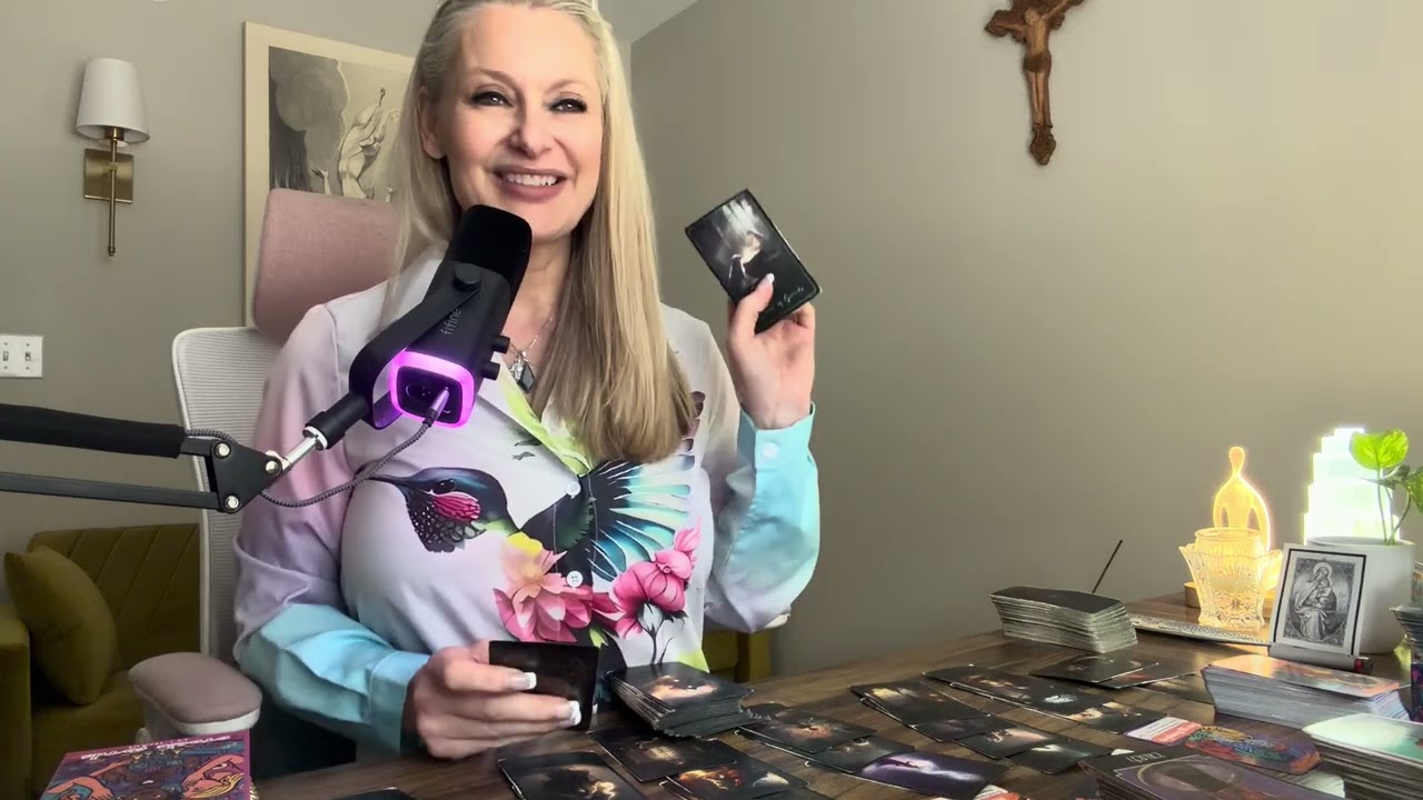 Energy Vampire starving, tactics don’t work Triggered by UR Glow up #tarot #spirituality #triggered 