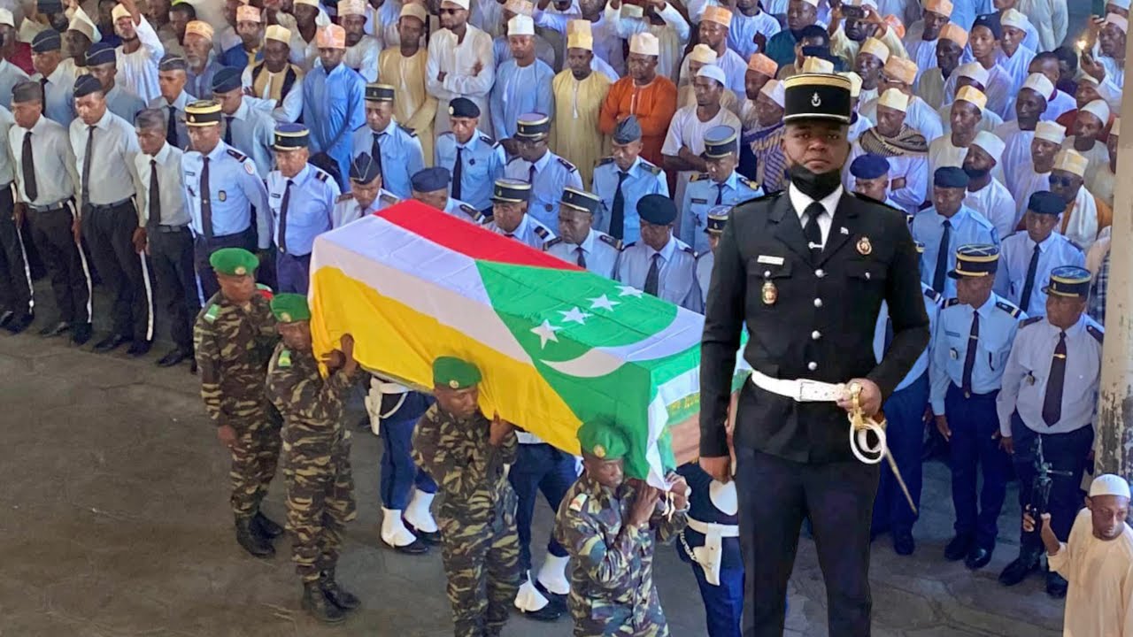 Madziho ya Lieutenant Azali