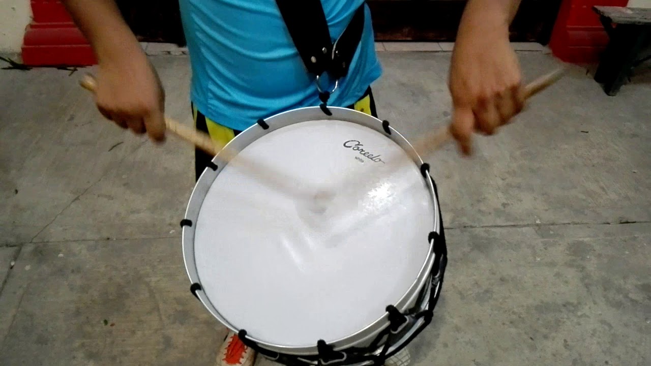 C&oacute;mo tocar tambor para danza 2