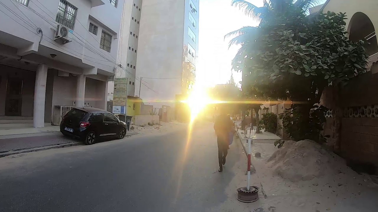 Dakar - Découverte du quartier de Point E