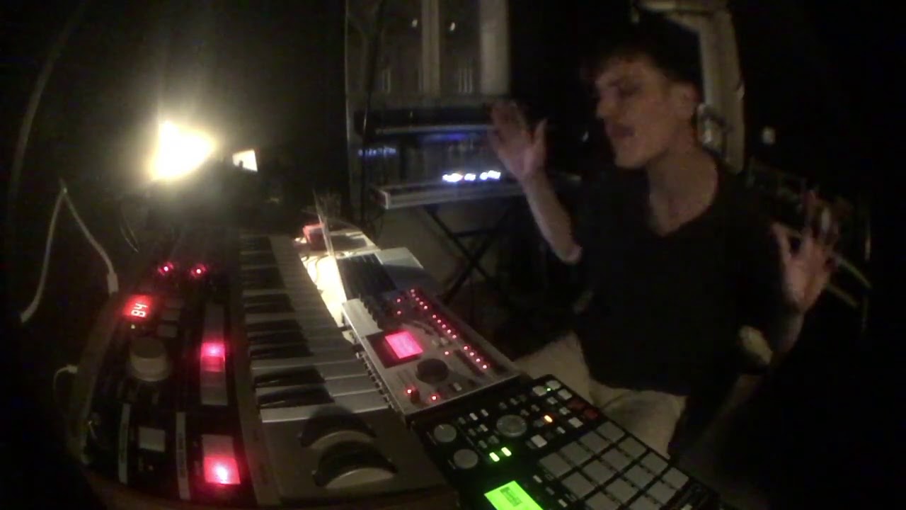 Sweely Home Grooves starring MPC 1000 / Elektron Machine Drum / Microkorg / Ableton live