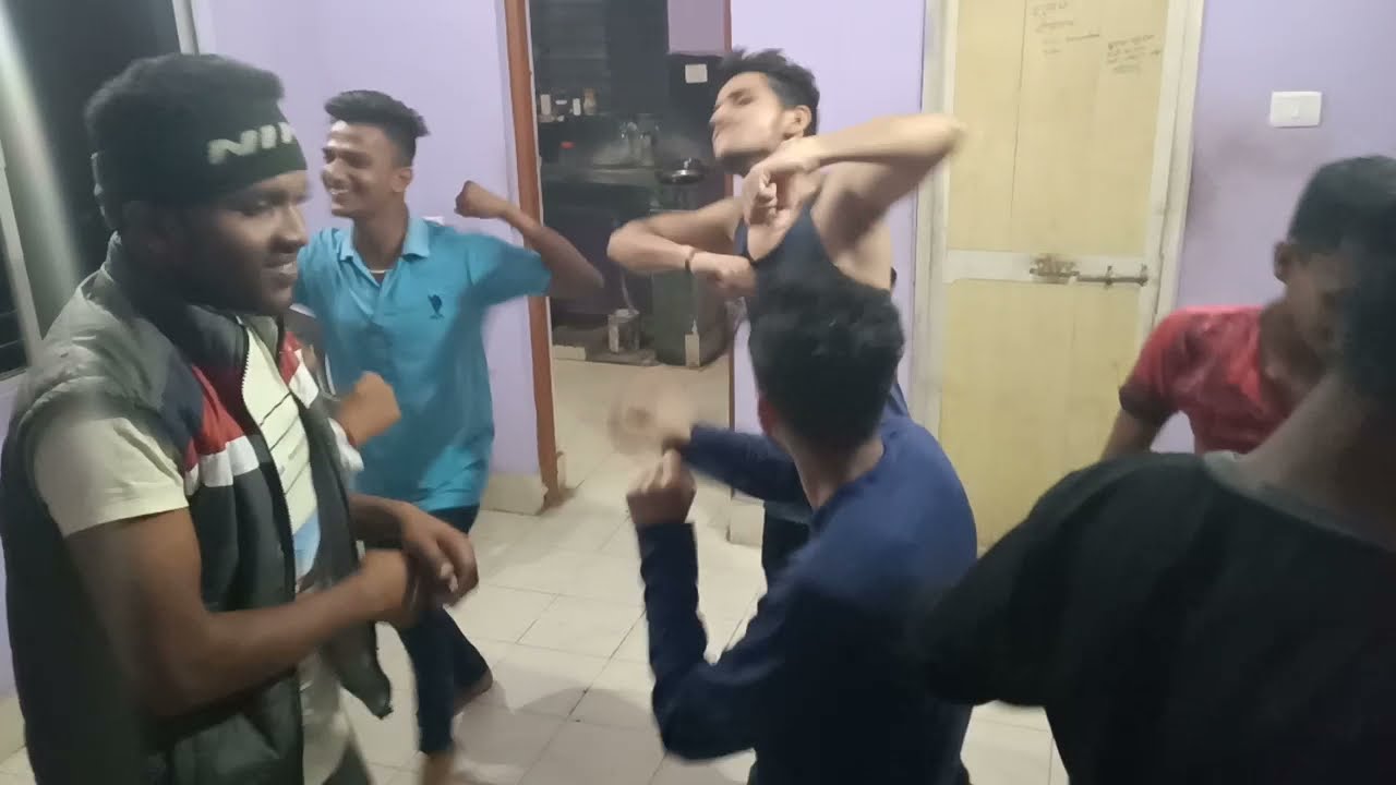 😅 Boys Hostel Masti Time 😜 !! College Boys Hostel Dance Video 🤣 #shorts