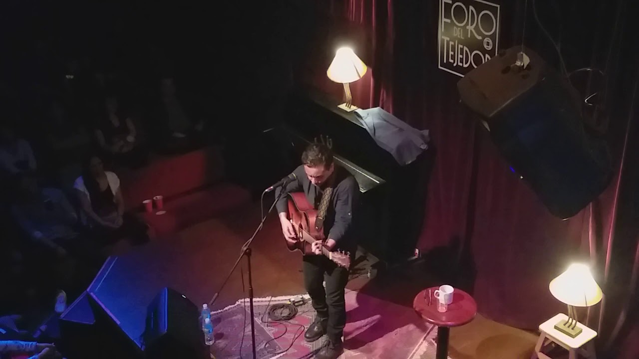 Lázaro Cristóbal Comala - Mira si no es un buen día para naufragar (en el Foro del Tejedor)
