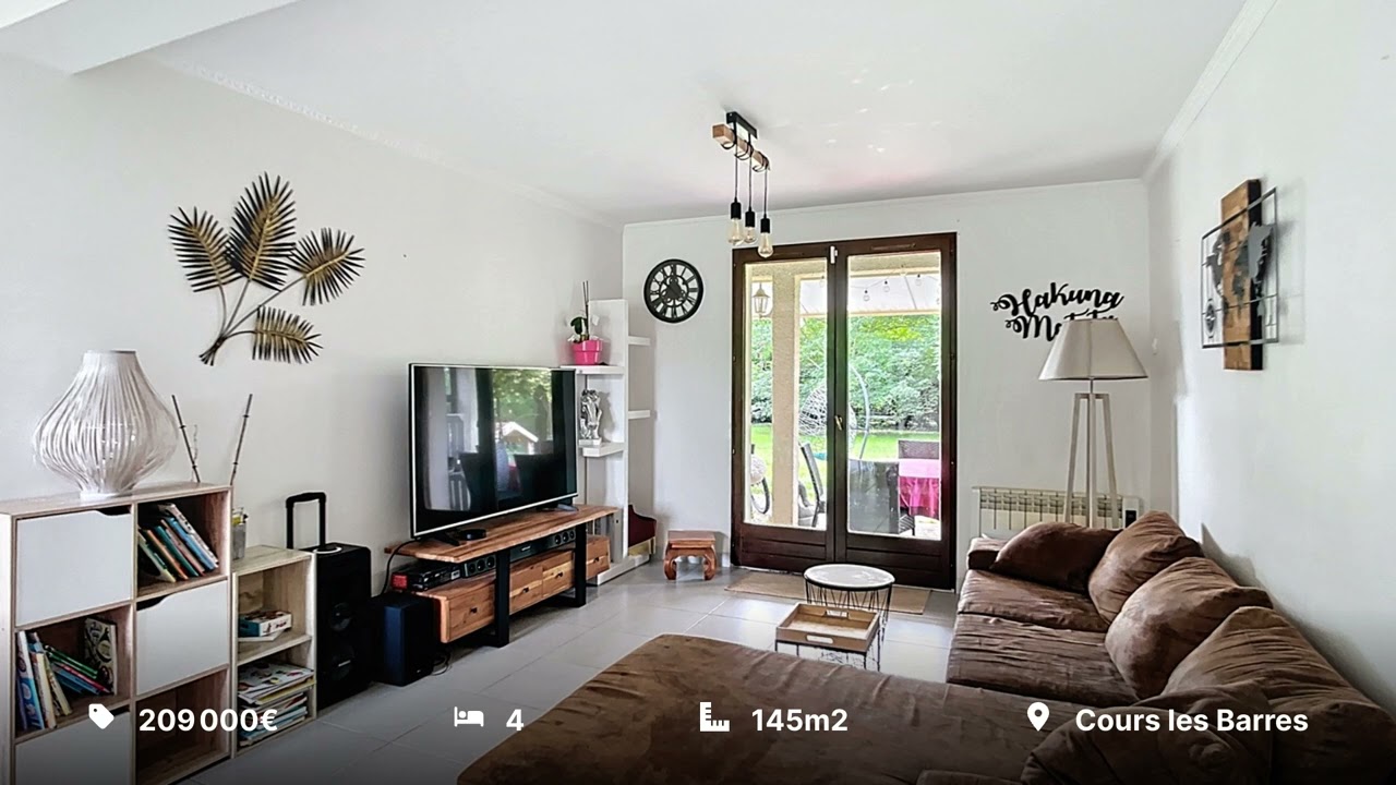 Maison 6 pièces de 145 m² à Cours-les-Barres (18320)209 000 €