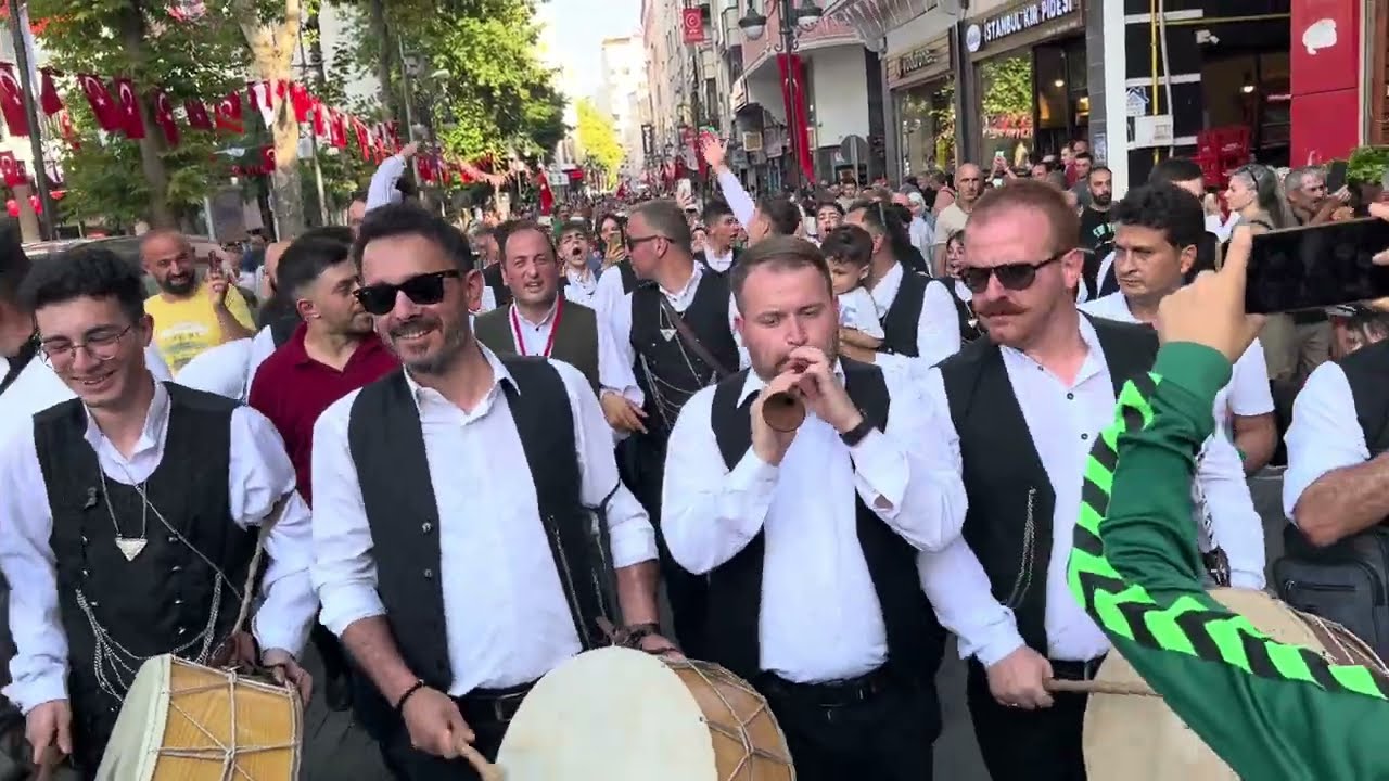 2023 Ak&ccedil;aabat Festivali | Davul Zurna ile Kortej Y&uuml;r&uuml;y&uuml;ş&uuml;