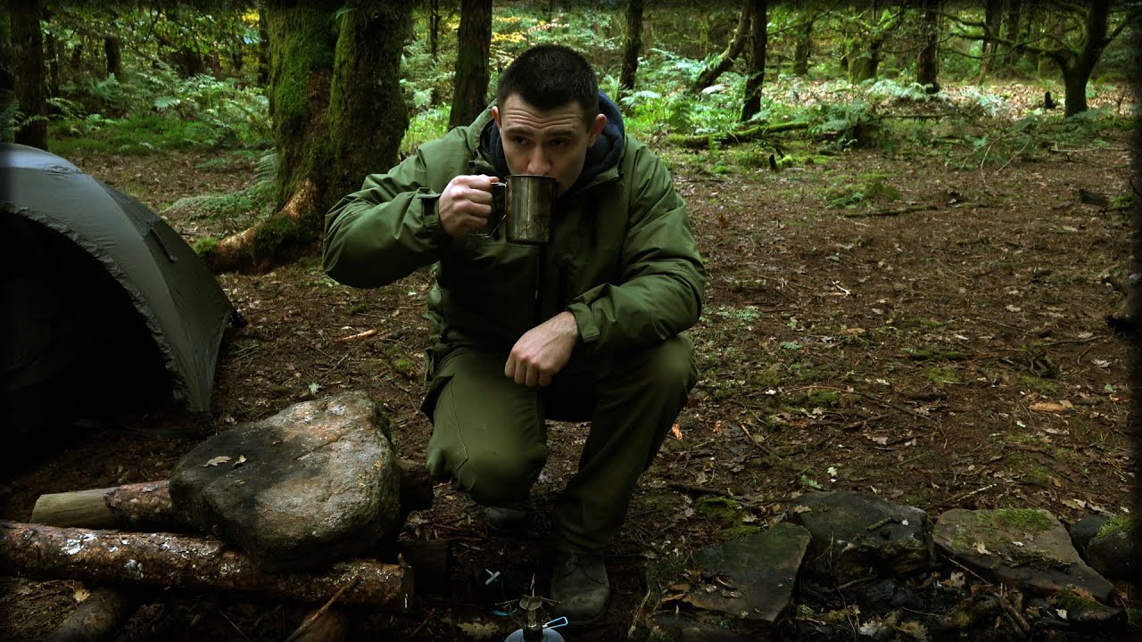 UK Wildcamping In A Tent | Miltec Recon One Tent | Cooking Bacon