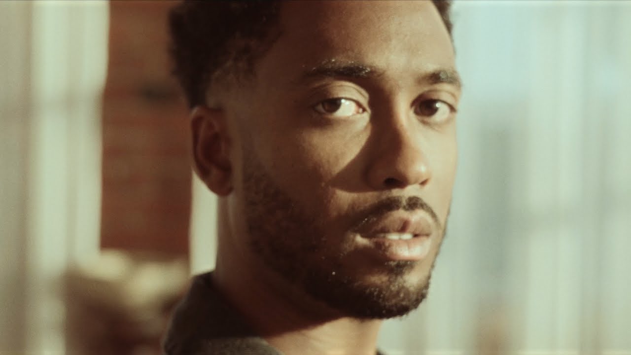 Good Evening Melodies - Ziyaad Luceō (Official Music Video) (Act 1)
