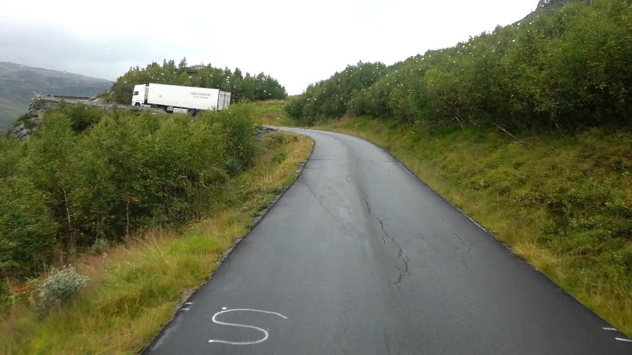 Norway old road E134 Austmanli at Haukeli  with Scania R560 V8  20120910_153937.mp4