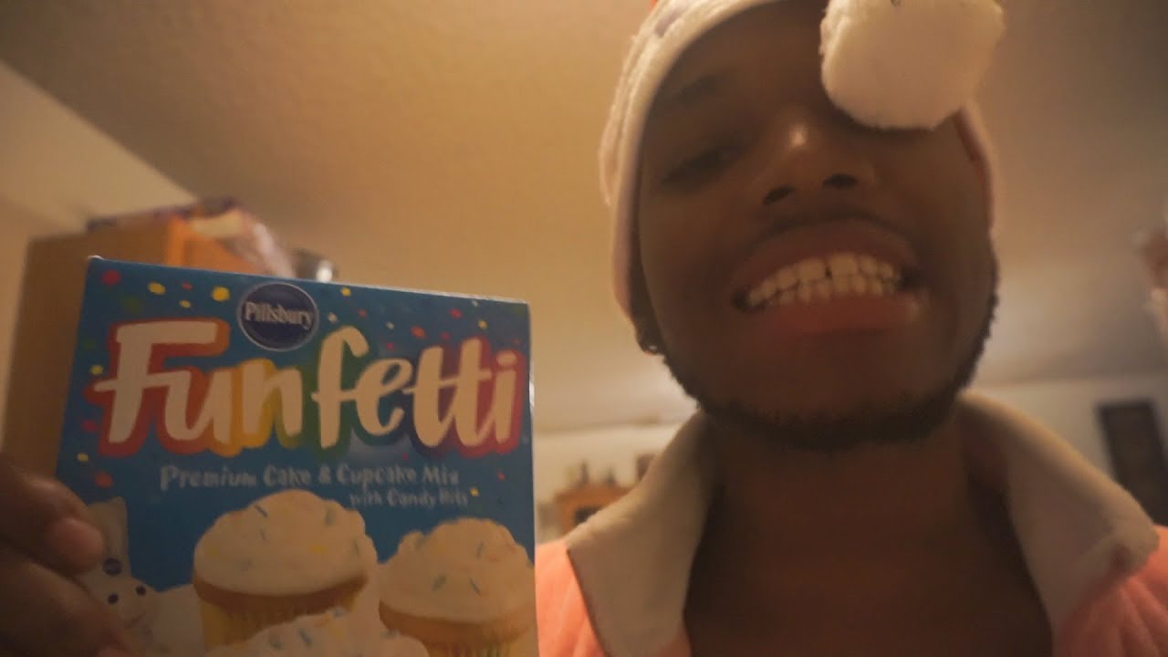 HOW A REAL N!GGA BAKE A CAKE