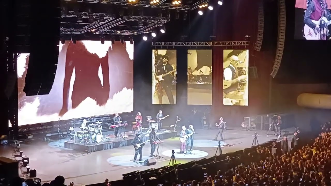 MANZANAS DORADAS LA GUSANA CIEGA FT. CAMILO SÉPTIMO AUDITORIO NACIONAL 