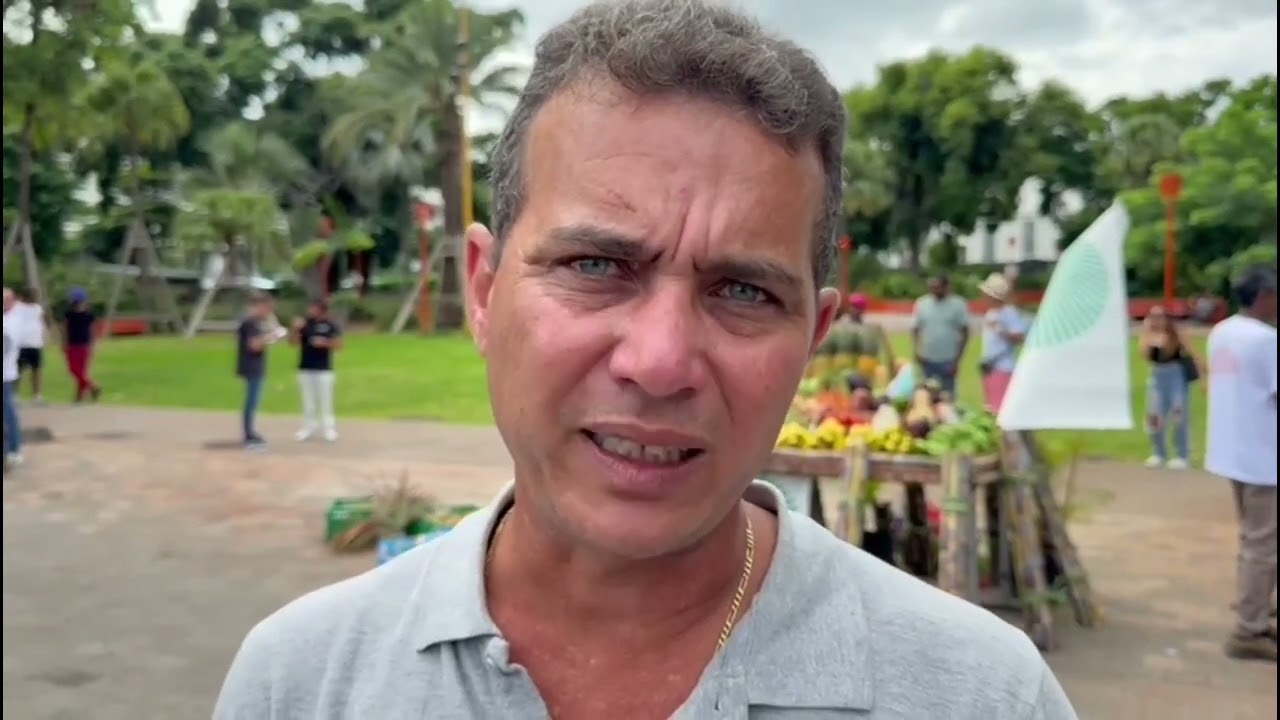 Trop d'importations, trésoreries dans le rouge...les agriculteurs de La Réunion devant la préfecture