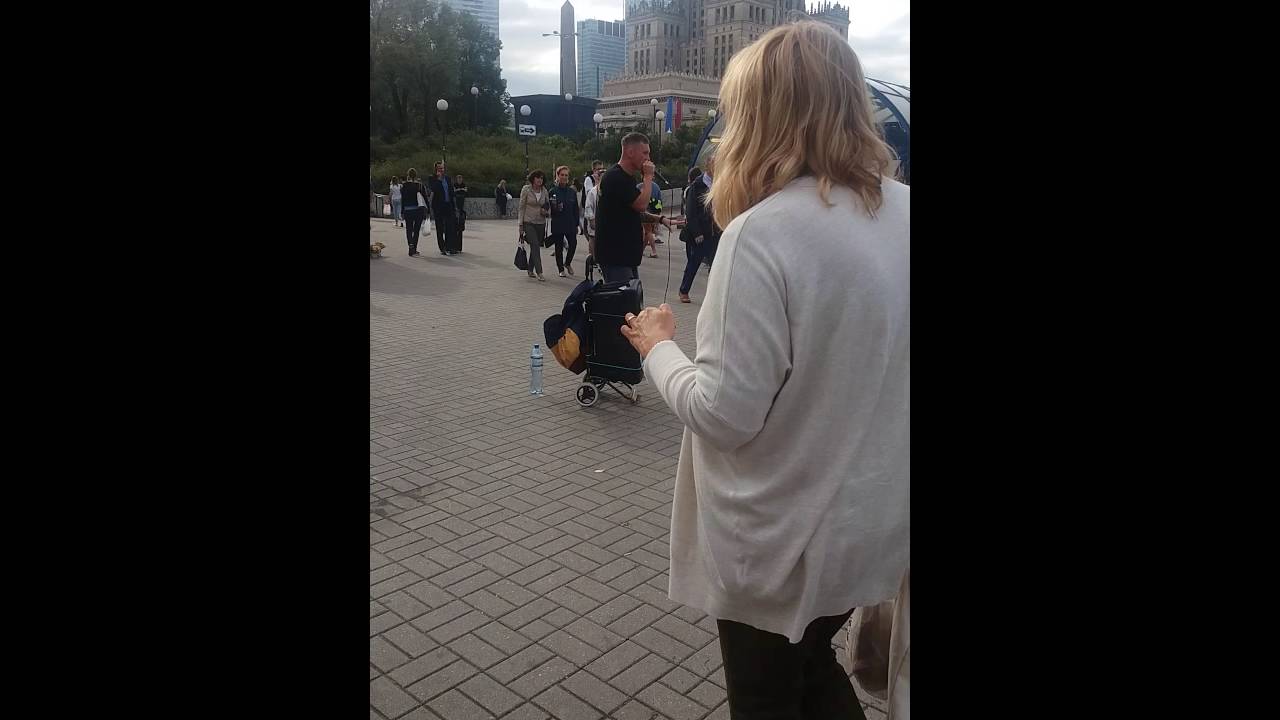 Beatbox on street of Warsaw Centrum metro station