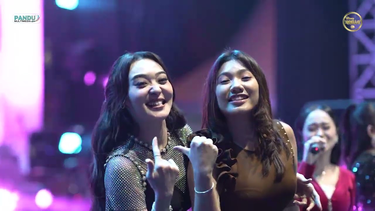 Bojo Loro - Adella all artis ( Official Live Music )
