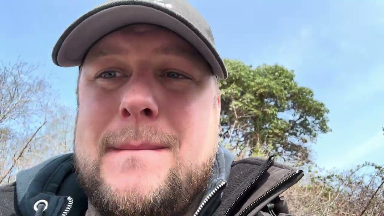 [VLOG - 396] Vashon Island Adventure! Clamming, Wood-Fired Pizza, Ice Cream & Orca Whales