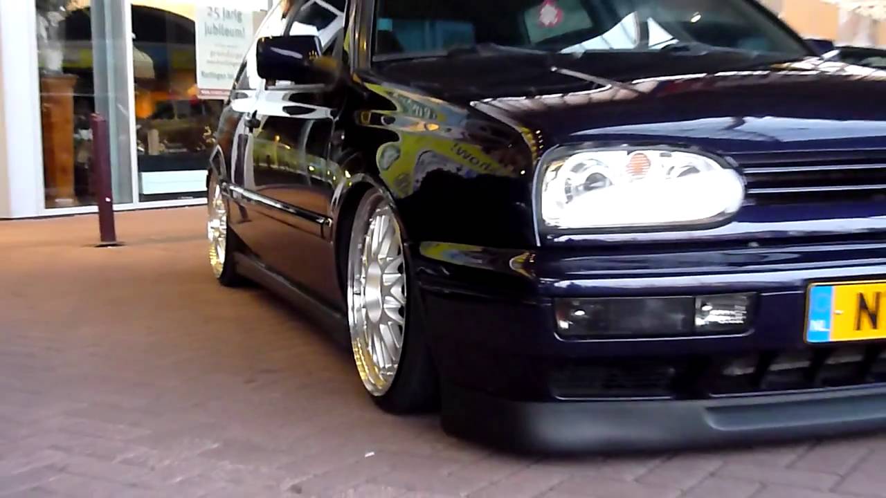 VAG Noord-Holland meeting Woonplaza Beverwijk 6 mei 2011
