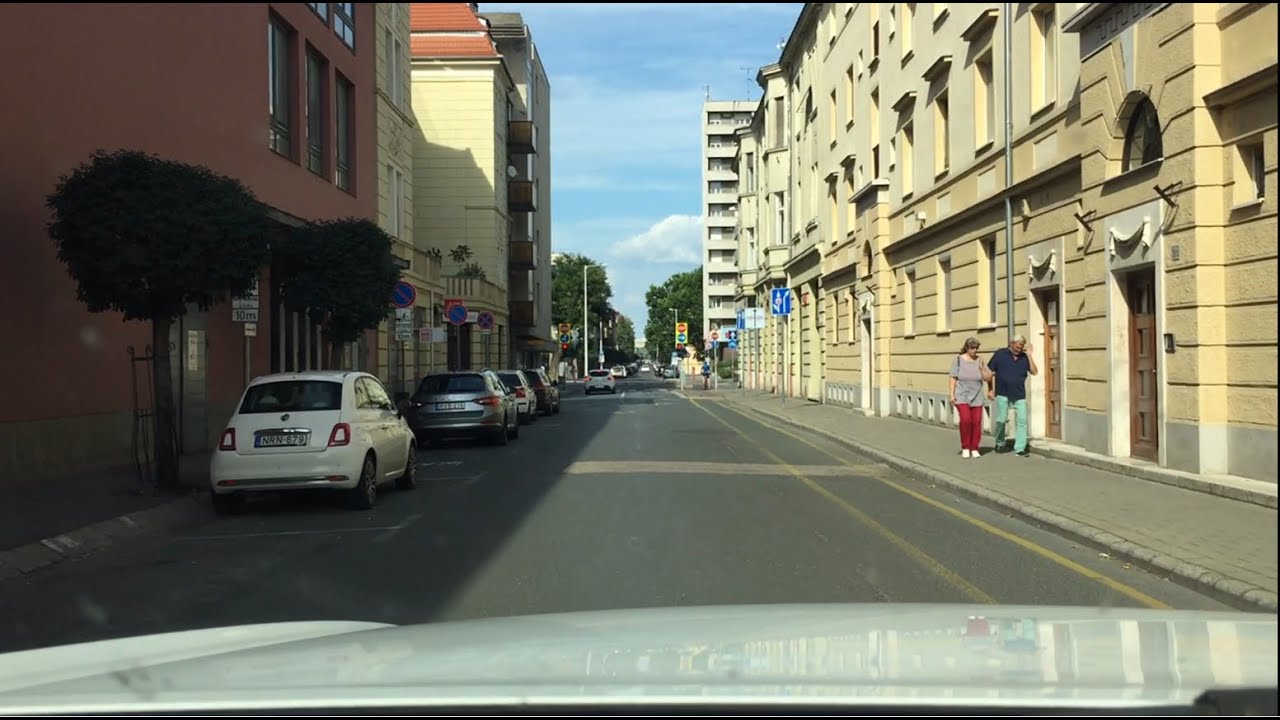 Driving in Hungary: Győr city center