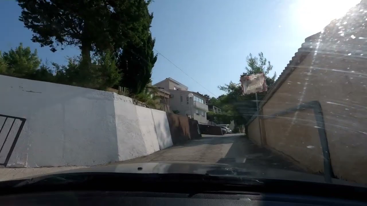 Savar, dugi otok 30 Août.