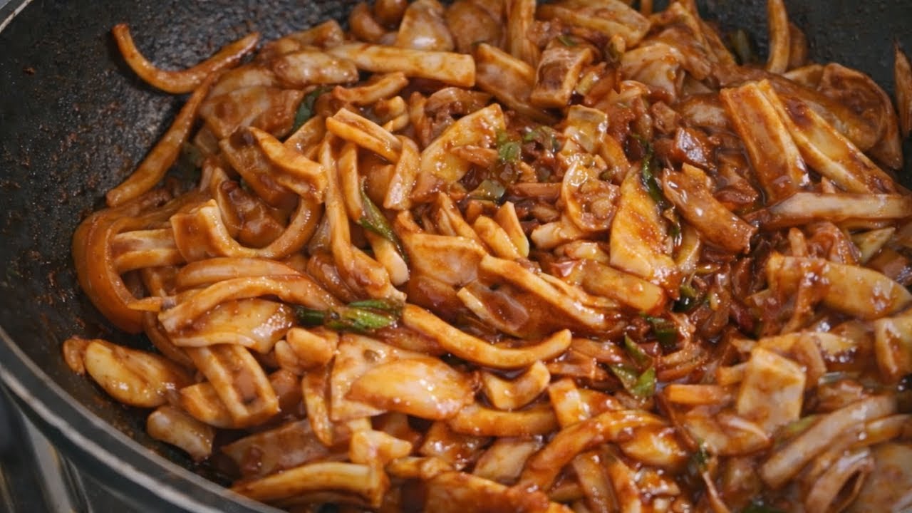 식당 안 가도 됩니다｜집밥 오징어볶음 이렇게 볶으세요