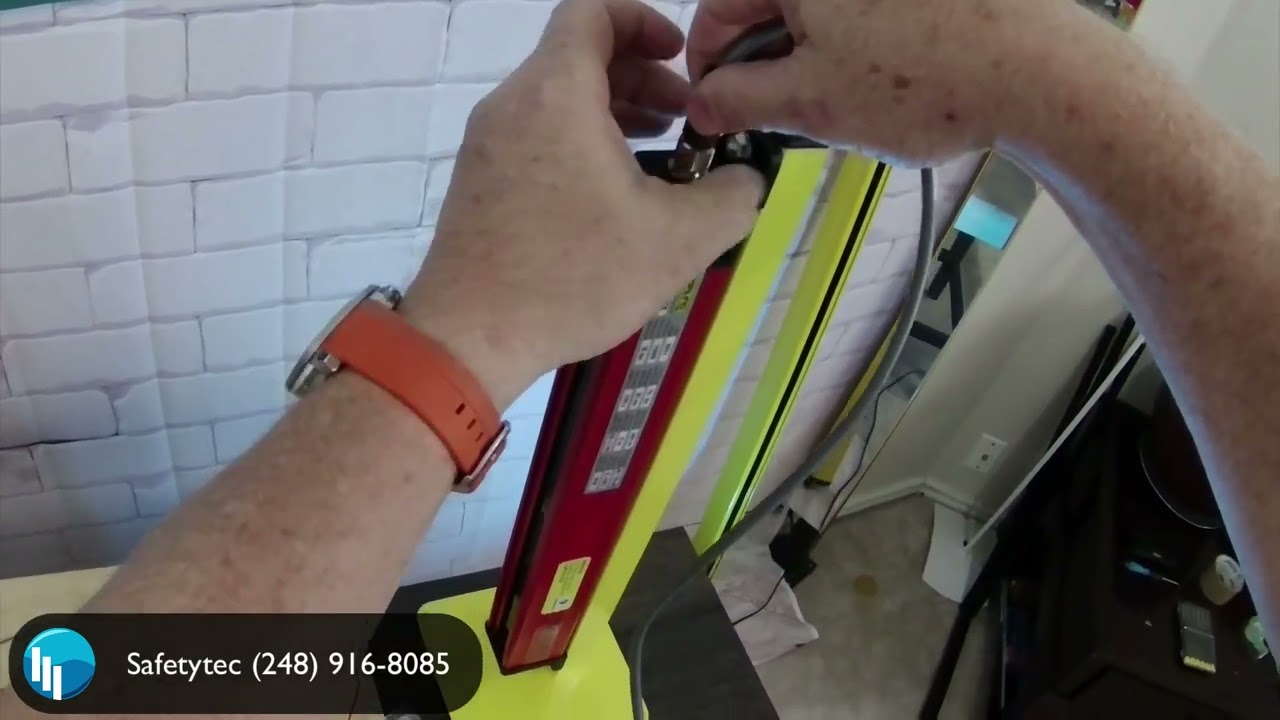 Title: Quick Installation Guide: Red 4 Safety Light Curtain in Minutes!