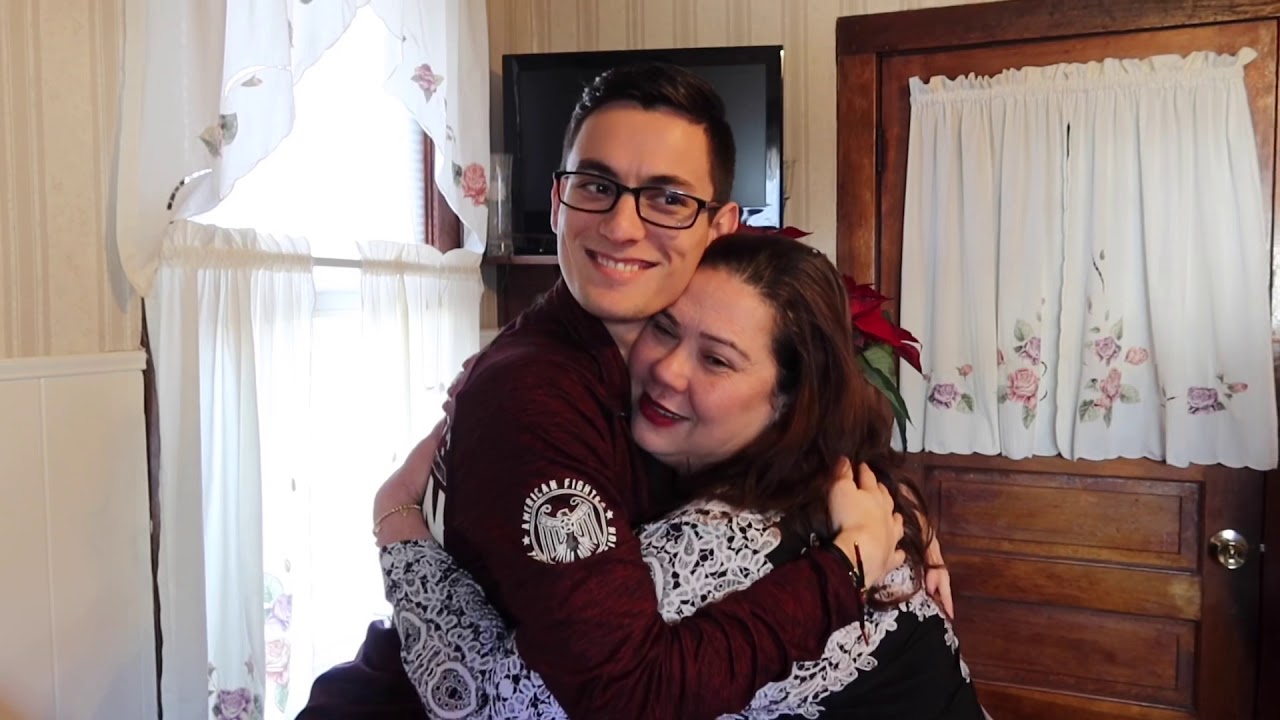 VLOG ll 383 Noel Đi Thăm Mẹ Và Giới Thiệu Các Thành Viên Của Gia Đình Ba Xã