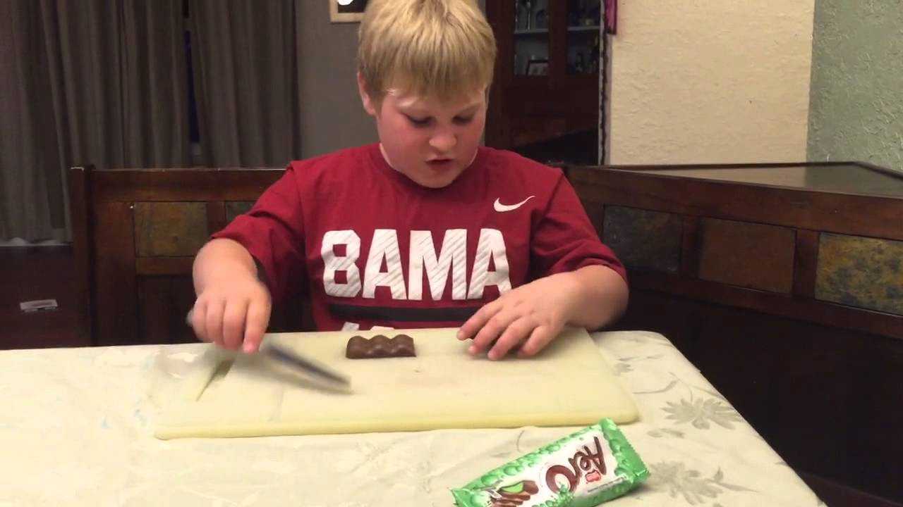 Martin reviews the Aero candy bar