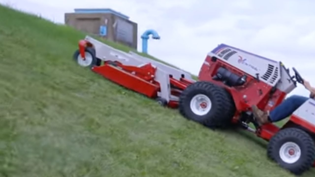 How to Set Up Your Tractor to Safely Mow Slopes – Ventrac MMM