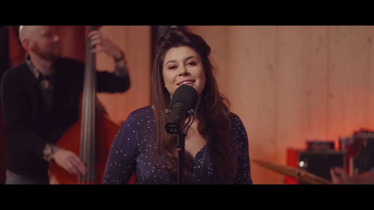 Monika Borzym oraz T-Raperzy znad Wisły 