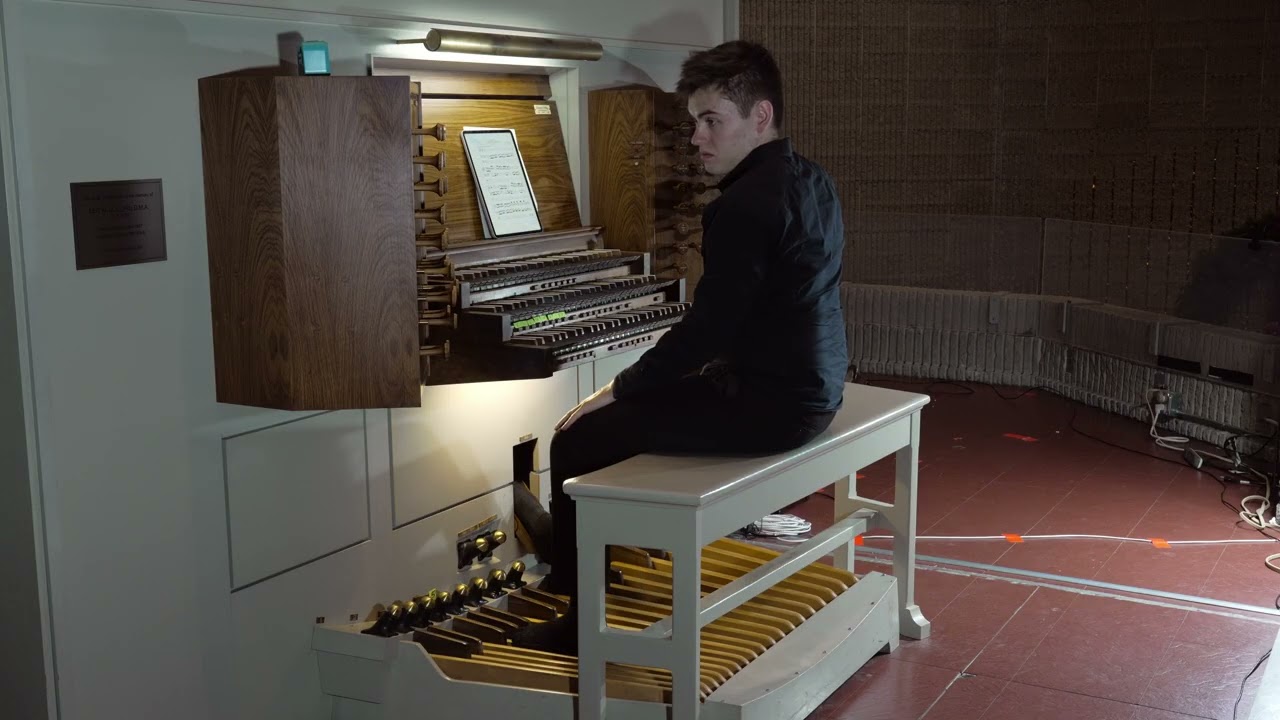 Larry Bell Organ Preludes and Fugues 12 07 2025