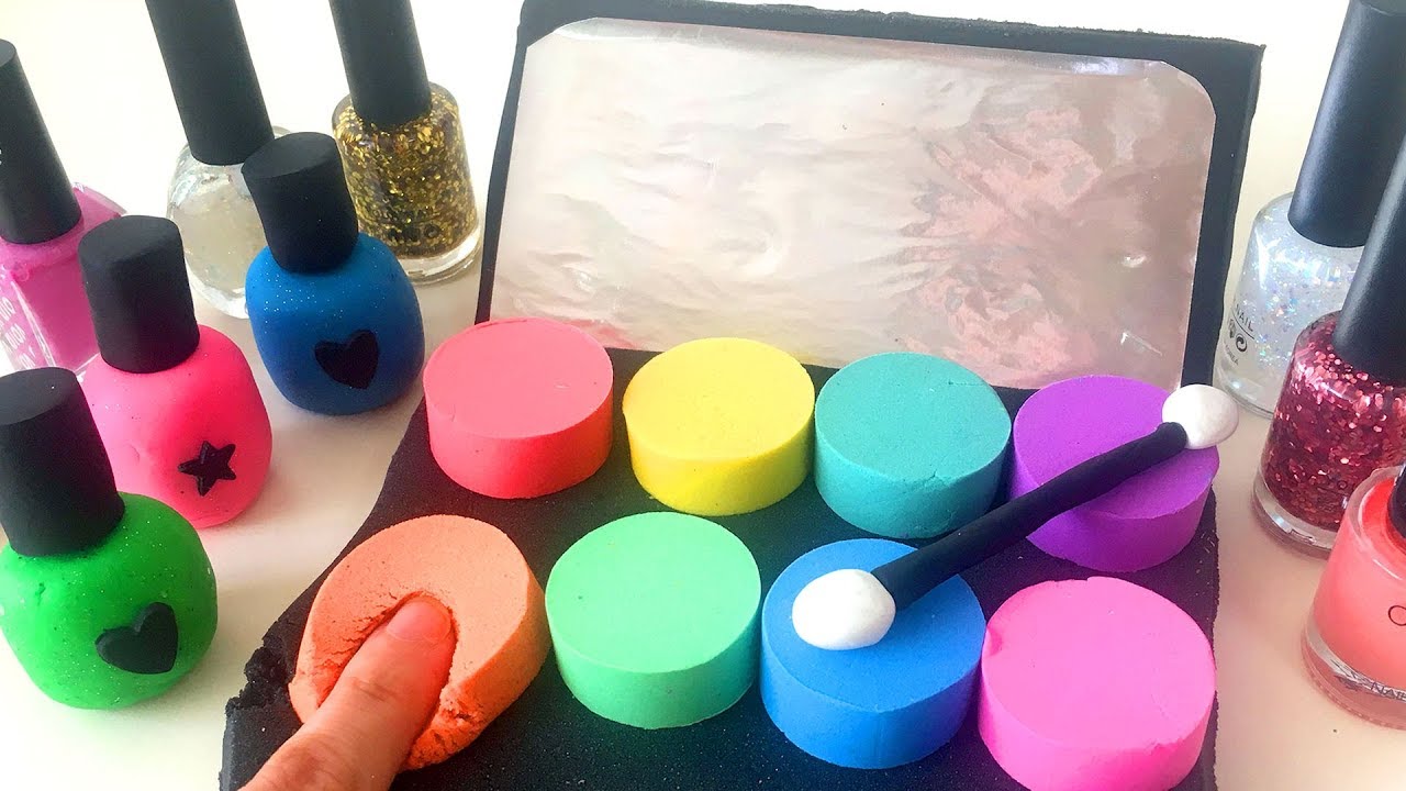 Rainbow Make-up Box Sand Art DIY Play-Doh Kinetic Sand Mad Matter - CLAY ART TV