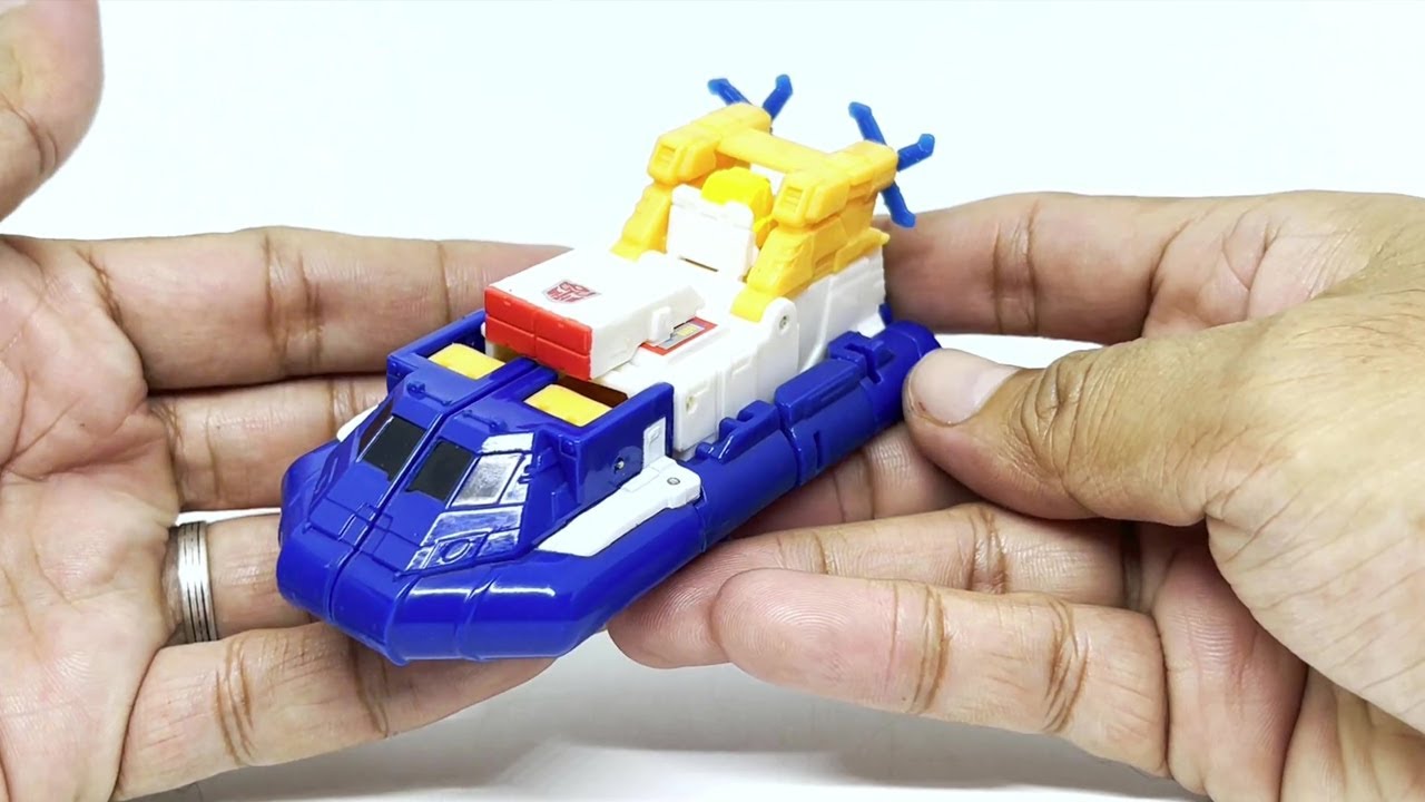 Transformers Titans Return Seaspray Legends Class